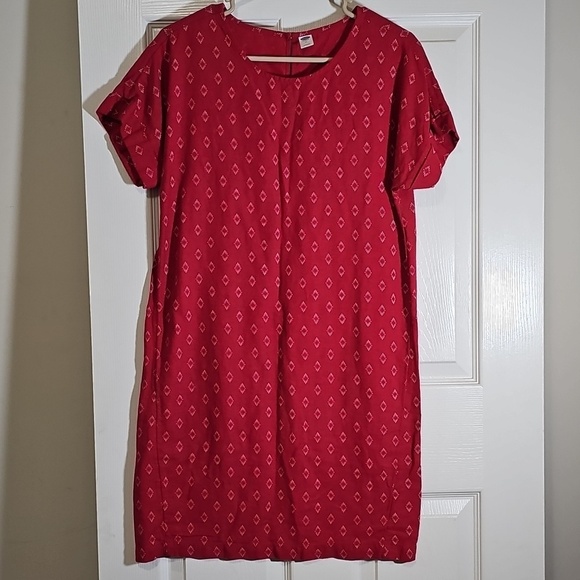 Old Navy Dresses & Skirts - Old Navy Printed Linen-Blend Red White Short Sleeve Shift Dress Size M